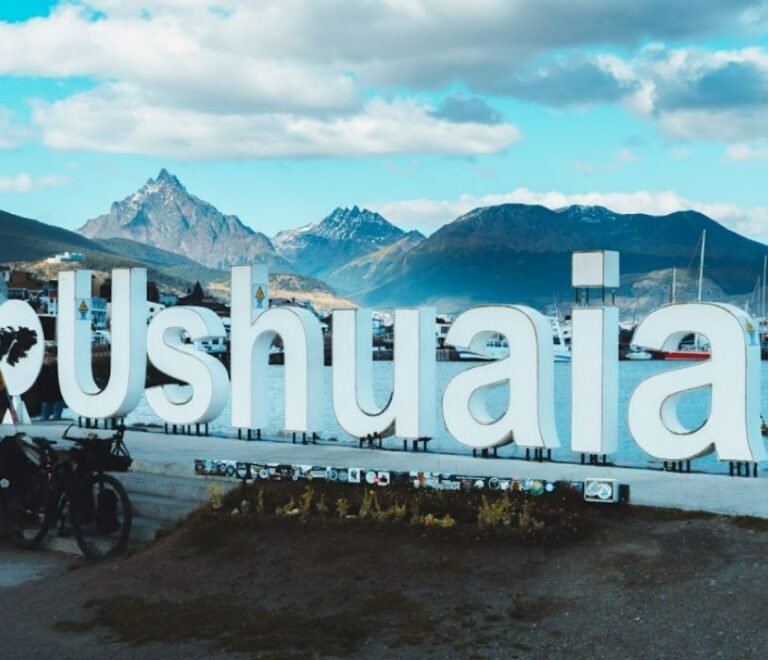 Qué hacer en Ushuaia en enero: excursiones, clima y consejos para el verano extremo