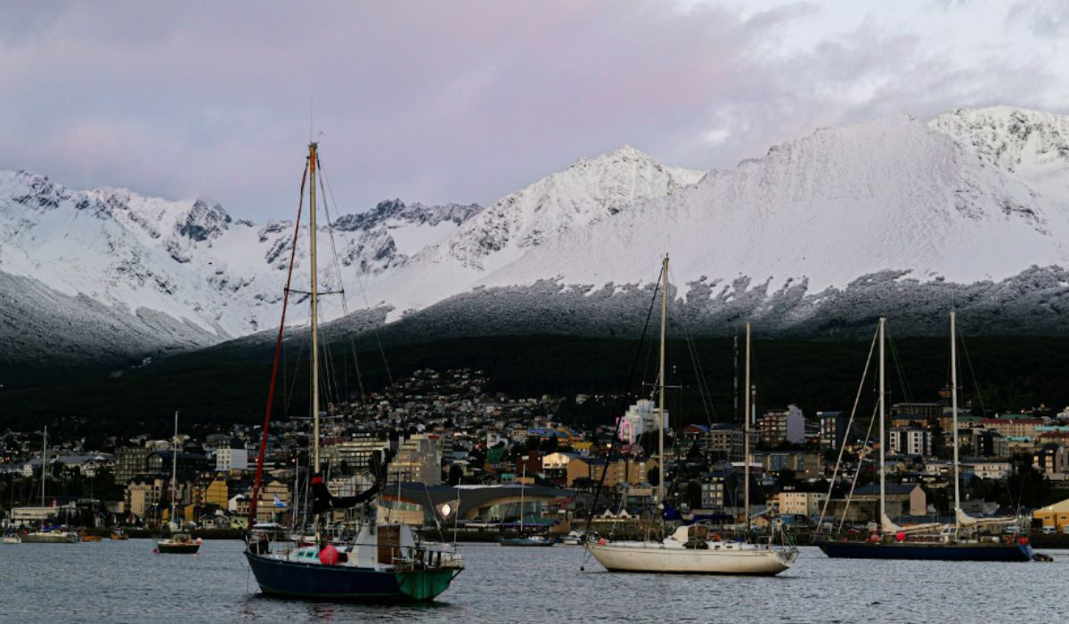Atardecer sobre el Canal Beagle