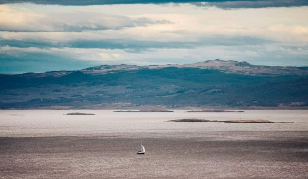 Navegación por el Canal Beagle