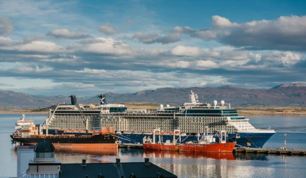 Salida de los cruceros a la Antártida